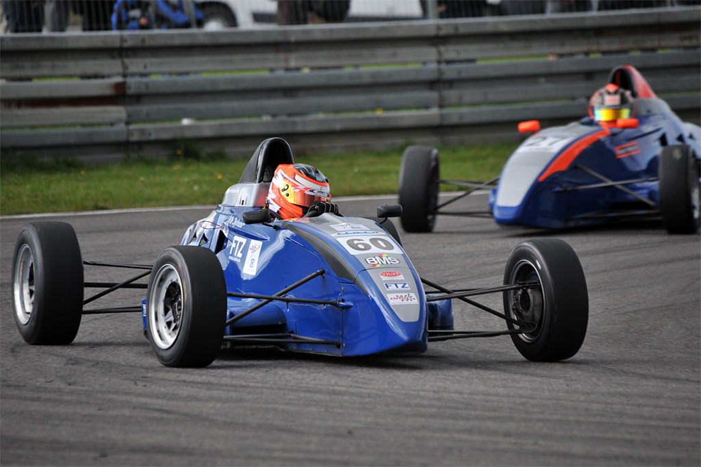 Nicoali Sylvest fik en flot Formel Ford-debut